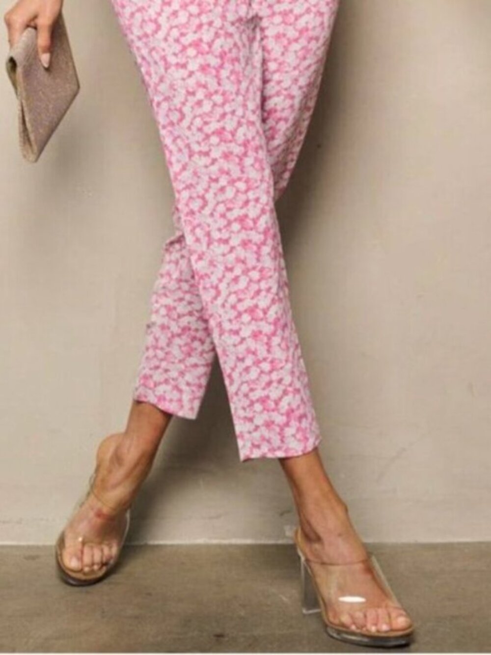 Feel in Women's Short Sleeve Floral Print Belted Jumpsuit - Picture 4 of 12